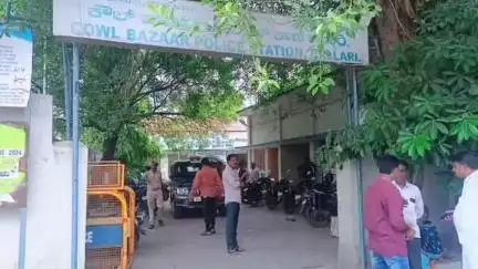 ಬಳ್ಳಾರಿ: ನಗರದ ಕೌಲ್ ಬಜಾರ್‌ನಲ್ಲಿ ಅಕ್ರಮ ಗಾಂಜಾ ಮಾರಾಟ, ಇಬ್ಬರ ಬಂಧನ