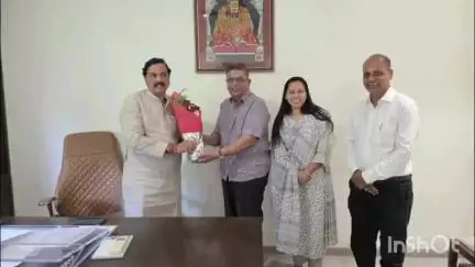 मानगाव: निकम इंग्लिश मिडीयम स्कूल येथे फाउंडेशन कोर्स सुरू 
वरदाई चॅरिटेबल ट्रस्ट व रोटरी प्रतिष्ठानयांच्यात सामंजस्य करार