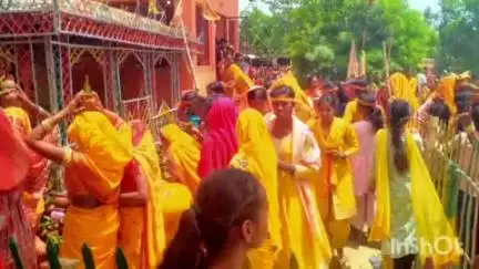बरौली: धन टोली स्थित मंदिर में महायज्ञ की शुरुआत, भव्य कलश यात्रा में उमड़ी भीड़