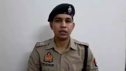 मनकापुर: कचरा फेंकने के विवाद में महिला और उसकी बेटी के साथ विपक्षियों ने की मारपीट, खोड़ारे थाने में केस दर्ज