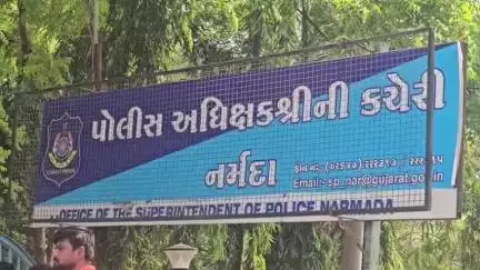 ગરૂડેશ્વર: નર્મદા જિલ્લાના અલગ અલગ પોલીસ સ્ટેશન વિસ્તારમાં માંથી 3,400 દેશી દારૂ ઝડપી પાડ્યો.