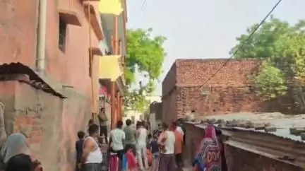 जखनिया: दुल्लहपुर के देवा गांव में इंटरलॉकिंग कार्य को लेकर हुआ विवाद, खड़ंजा उखाड़ने के मामले में 7 लोगों पर दर्ज हुआ मुकदमा