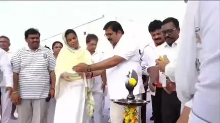 ఒంగోలులో రాష్ట్రస్థాయి యోగా కార్యక్రమాన్ని ప్రారంభించిన జిల్లా కలెక్టర్ తమీమ్ అన్సారియా