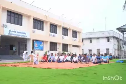 વઢવાણ: મહાનગરપાલિકા કચેરીમા યોગ મેડીટેશન કાર્યક્રમ યોજાયો