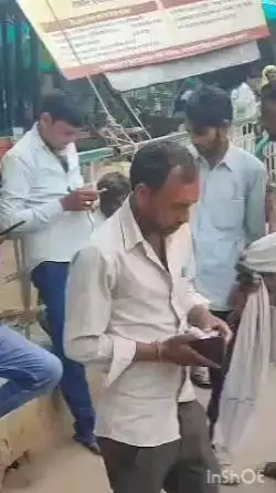 अलवर: माचिया का बास में खेत में दवा छिड़कते समय युवक की जहरीली दवा के सेवन से हुई मौत, जिला अस्पताल में कराया गया पोस्टमार्टम