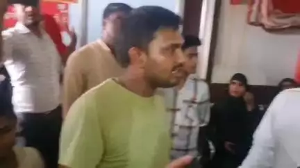 भिनगा: भिनगा लखनऊ के प्राइवेट अस्पताल में इलाज के दौरान नवजात शिशु की मौत से परिजनों ने किया हंगामा, पुलिस पहुंची