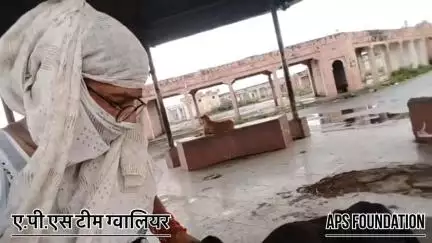 मास्क गर्ल बहुत अच्छा काम कर रही है 👍

Respect Girls help poor help animals 

#apsgurjar #dogsofinstagram #dog