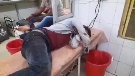 ललितपुर: दो बाइकों की आमने-सामने की भिड़ंत में एक की मौत, दूसरे को गंभीर हालत में झांसी मेडिकल कॉलेज रेफर किया गया