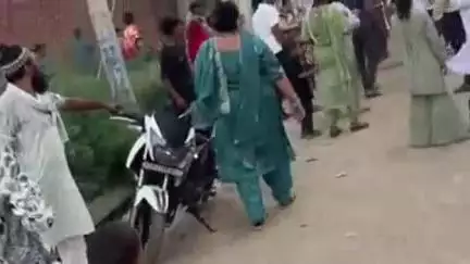 चांदपुर: चांदपुर में शादी का खाना खत्म होने पर दो पक्षों में लाठी-डंडे चले, एक पक्ष के करीब तीन लोग गंभीर रूप से घायल