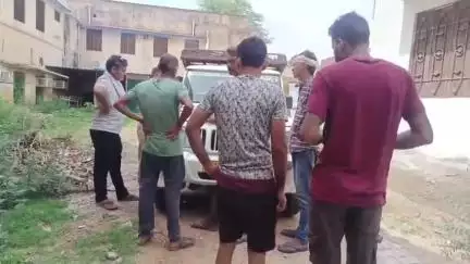 चिड़ावा: श्योलालपुरा के युवक ने पेड़ से फंदा लगाकर दी जान, क्षेत्र में फैली सनसनी, पुलिस मामले की जांच में जुटी