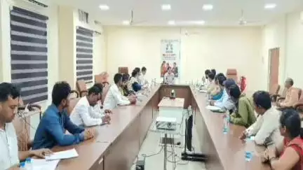 जांजगीर: जिला न्यायालय सभागार में 'साथी' अभियान के लिए जिला स्तरीय समिति की विशेष बैठक आयोजित