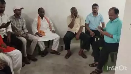 जगदीशपुर: 21 जून को योग दिवस की तैयारी को लेकर जगदीशपुर नगर के प्रसाद मार्केट में हुई बैठक
