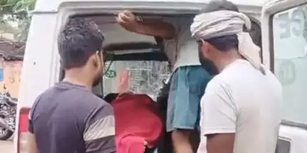 महिषी: मुरली मौड़ के पास सड़क हादसे में गुरुवार रात दो दोस्तों की दर्दनाक मौत