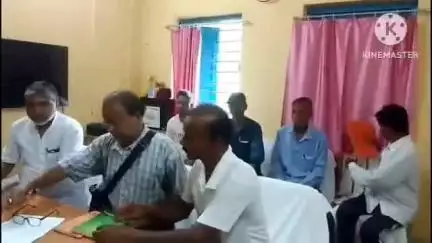 খোয়াই: জেলা কৃষি ও কৃষক কল্যাণ উপ অধিকর্তার কাছে কিষান কংগ্রেসের উদ্যোগে 12 দফা দাবির ভিত্তিতে ডেপুটেশন প্রদান