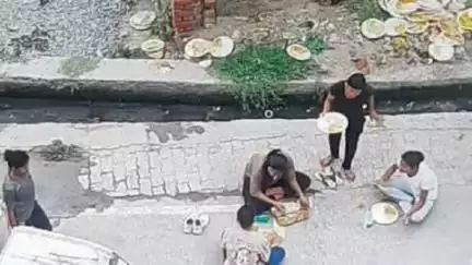 कानपुर: नाले किनारे महिला आरक्षियों का खाना खाते हुए फोटो वायरल होते ही पुलिस ने आरक्षियों के लिए की व्यवस्थाएं