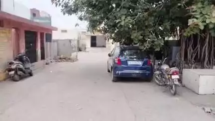 बुलंदशहर: आईपी डिग्री कॉलेज के निकट मिला एक व्यक्ति का शव, पुलिस ने शव को पोस्टमार्टम के लिए भेजा