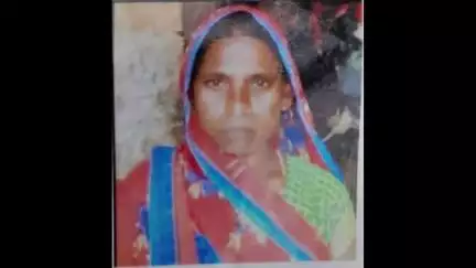 मैनपुरी: भोगांव क्षेत्र में जानवर चराते समय आकाशीय बिजली गिरने से महिला की हुई मौत