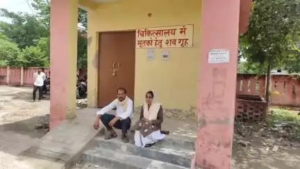 खलीलाबाद: ग्राम पछतोरवा में हाशिया से मारकर एक युवक की हत्या का मामला दर्ज हुआ