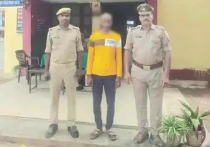 बांसी: गोल्हौरा थाना पुलिस ने चोरी के मामले में एक फरार वारंटी को किया गिरफ्तार, भेजा न्यायालय