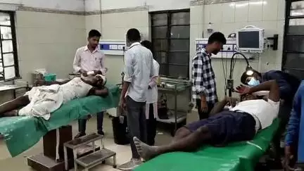 समस्तीपुर: लोहागीर गांव में जमीनी विवाद को लेकर पिता-पुत्र के साथ मारपीट
