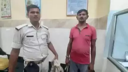 बिहार: बिहार थाना पुलिस ने न्यायालय के एक वारंटी को गढ़पर मोहल्ला से गिरफ्तार किया
