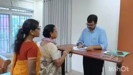 लातेहार: उपायुक्त ने जन शिकायत निवारण में ग्रामीणों की समस्या सुनी, निदान के लिए दिए निर्देश