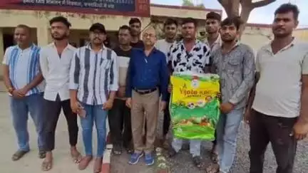 पिड़ावा: पिड़ावा क्षेत्र में संदिग्ध खाद बेचने का मामला आया सामने, कृषि विभाग ने की कार्रवाई