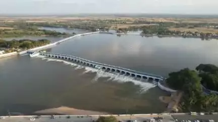 தஞ்சாவூர்: தஞ்சை மாவட்ட ஆட்சியர் எச்சரிக்கை ஆறுகளில் தண்ணீர் முழு கொள்ளளவு செல்வதால் பொது மக்களுக்கு அறிவுறுத்தல்