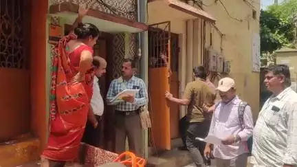 విశాఖపట్నం: విశాఖ వన్ టౌన్ ప్రాంతాల్లో  మెట్రో రైల్ ప్రాజెక్టు నిర్మాణం కొరకు ఫీల్డ్ ఇన్స్పెక్షన్ సర్వే కార్యక్రమం జరిగింది