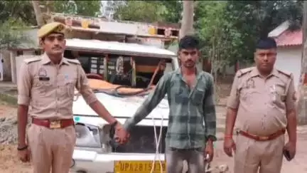 मड़ियाहू: रामपुर में पिकप वाहन में क्रूरता पूर्वक बांधकर लादे गए 5 मवेशियों को कराया गया मुक्त, एक अभियुक्त गिरफ्तार