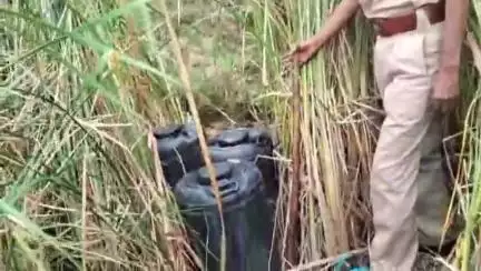 गंगधार: रावतपुरा में अवैध शराब के खिलाफ आबकारी विभाग की कार्रवाई, 3500 लीटर वॉश किया गया नष्ट