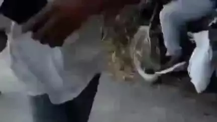 तमकुही राज: तरयासुजान पुलिस ने 10 नामजद और 12 अज्ञात लोगों के खिलाफ मामला दर्ज कर 6 लोगों को किया गिरफ्तार