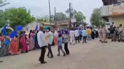 मोर्शी: फुले शाहू आंबेडकर वैचारिक कृती समितीच्या वतीने, शिरखेड येथे ग्रामपंचायत कार्यालयावर ताला ठोको आंदोलन