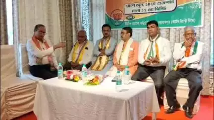 ব্যারাকপুর ২: BJP লিগাল সেল ব্যারাকপুর আদালত ইউনিটের পক্ষ থেকে আয়োজিত হল বার্ষিক সাধারণ সভা