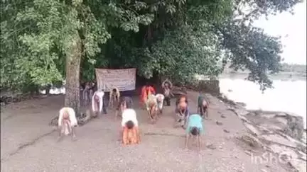 सरमथुरा: आंगई गांव में भाजपा कार्यकर्ताओं ने किया योगाभ्यास, की अपील