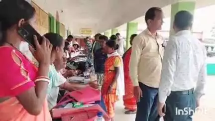 नारायणपुर: बांस पहाड़ी और धोबना में धरती आबा शिविर का आयोजन किया गया