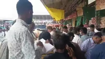 शाजापुर: कृषि उपज मंडी शाजापुर में 12958 क्विंटल प्याज की हुई आवक, ₹1600 प्रति क्विंटल रही क़ीमत