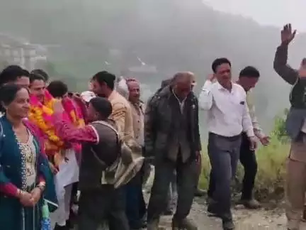 निहरी: चिन्डी में भाजपा की प्रोफेशनल मीट में सुंदरनगर विधायक राकेश जम्वाल ने कहा- 'मोदी युग है परिवर्तन और विश्वास का युग'