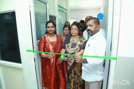 KMC లో మల్టీ డిసిప్లినరీ రీసెర్చ్ యూనిట్‌ను ప్రారంభించిన ఎంపీ డాక్టర్ కడియం కావ్య
