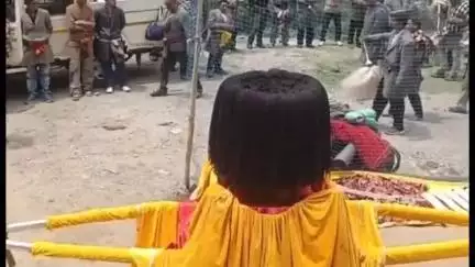 कुल्लू: किन्नौर के देवता टेरस नारायण पहुंचे मणिकर्ण घाटी, जगह-जगह लोगों ने किया भव्य स्वागत