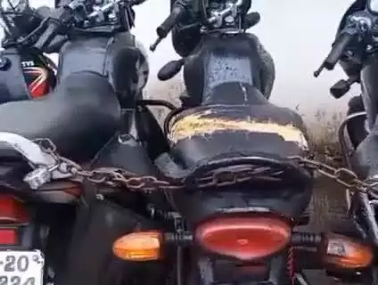 जबलपुर: मालगोदाम चौक रेलवे स्टेशन के बाहर सिविल लाईन पुलिस की कार्रवाई, 2 वाहन चोर गिरफ्तार, 3 मोटरसाइकिल बरामद