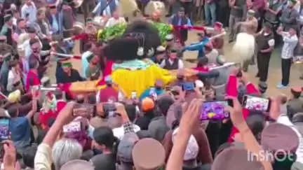 चिड़गांव: देवधार में खटू महाराज और बाशिक महाराज का भव्य मिलन, लोगों ने लिया आशीर्वाद
