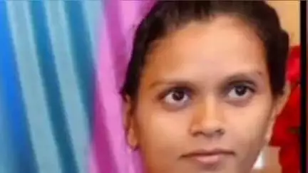 झांसी: शाहजहांपुर की युवती ने 'मेरी मौत का जिम्मेदार कोई नहीं' लिखकर लगाई फांसी, पुलिस ने शव झांसी मेडिकल में PM के लिए भेजा