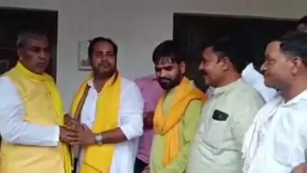 बुढ़नपुर: अतरौलिया दौरे पर पहुंचे पंचायती राज मंत्री, बोले- मेरे बोलने से विपक्षियों के पेट व सीने में होता है दर्द