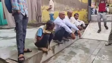 बाड़ी: धीमरी गांव में बालक की संदिग्ध मौत, रेत में दबा मिला शव; परिजनों ने कुछ लोगों पर हत्या कर रेत में दबाने का लगाया आरोप