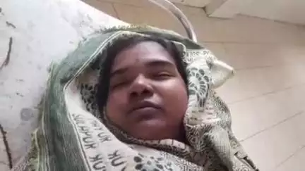 నగర శివారులోని జీఎం కాలనీకి చెందిన యువతి ఉరేసుకుని ఆత్మహత్య
