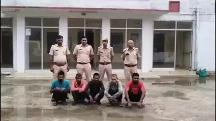 फुलेरा मु. सांभर: गोविंदगढ़ के मण्डा मण्डा गांव में परचूनी की दुकान में हुई चोरी का खुलासा, पुलिस ने 5 बदमाशों को पकड़ा
