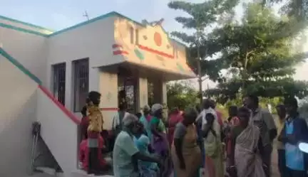 ஆலத்தூர்: நாரணமங்கலத்தில்
காத்துக்காக கதவைத் திறந்து வைத்து உறக்கம், பெண்ணிடம் 5 பவுன் தங்கச் சங்கிலி பறித்து  ஓட்டம்