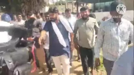 ಚಿಕ್ಕಬಳ್ಳಾಪುರ: ನಮ್ಮೂರಿಗೆ ನಮ್ಮ ಶಾಸಕ ಕಾರ್ಯಕ್ರಮಕ್ಕೆ ಪೈಯೂರಿ ನಲ್ಲಿ  ಸಂಸದ ಸುಧಾಕರ್ ಗೆ ಅಹ್ವಾನಿಸಿದ ಶಾಸಕ ಪ್ರದೀಪ್ ಈಶ್ವರ್