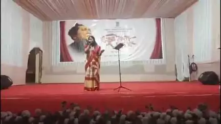 ধুবুৰী ভাগ: জিলা প্ৰশাসনৰ উদ্যোগত চহৰত কলাগুৰু বিষ্ণুপ্ৰসাদ ৰাভাৰ মৃত্যুবাৰ্ষিকী উদ্‌যাপন